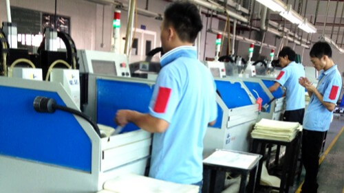 精雕機，東莞簡杰電子選擇鼎拓數(shù)控設(shè)備